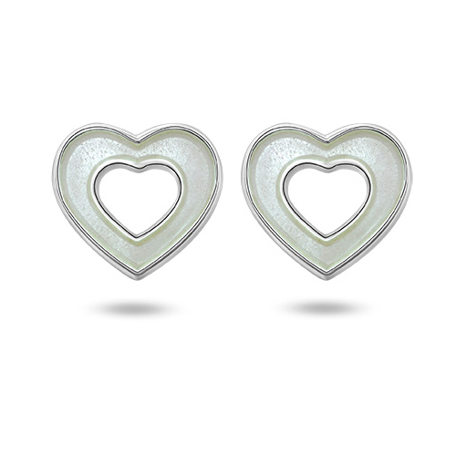 Ørepynt i sølv – hvite hjerter